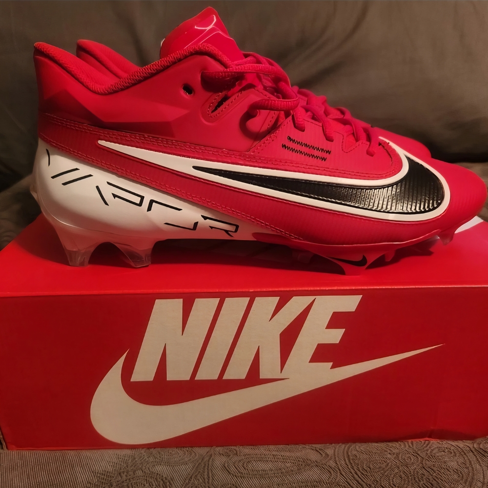 Nike Red and Black Vapor Cleats
